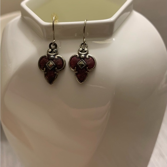 Elegant 925 Silver Earrings - Picture 1 of 6